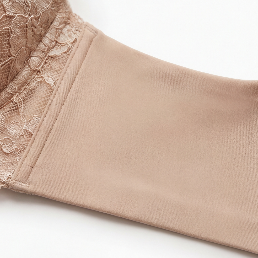 Odette Front-Snap Lace Bra, close-up detail 3