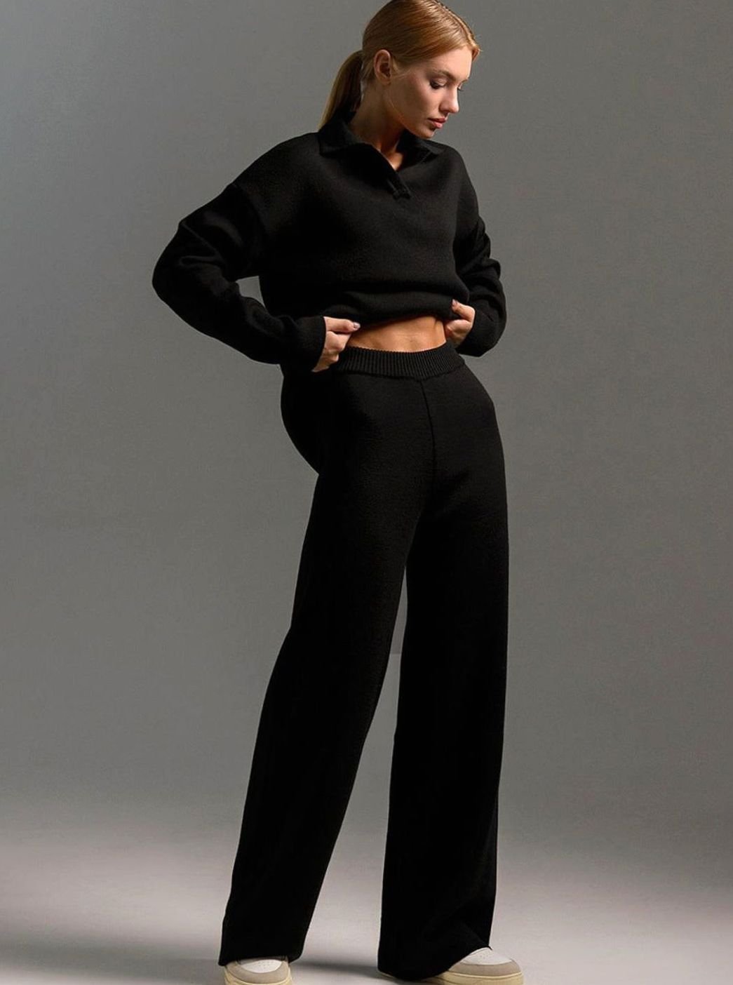 Opal Collared Lounge Set, front view